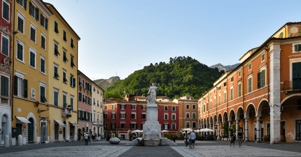 Cosa fare con il caldo a Carrara: idee fresche e rinfrescanti