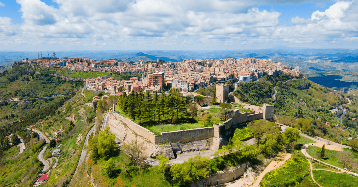 Enna Estate 2026: Guida Completa su Cosa Fare e Piscine