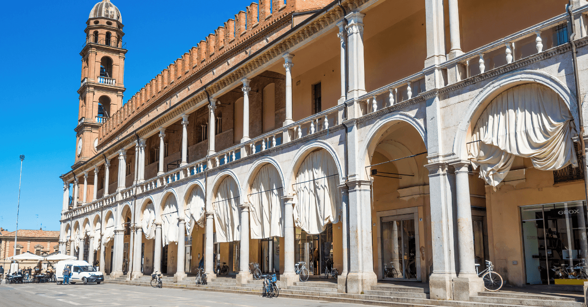 Cosa fare a Faenza con il caldo: idee fresche per l'estate