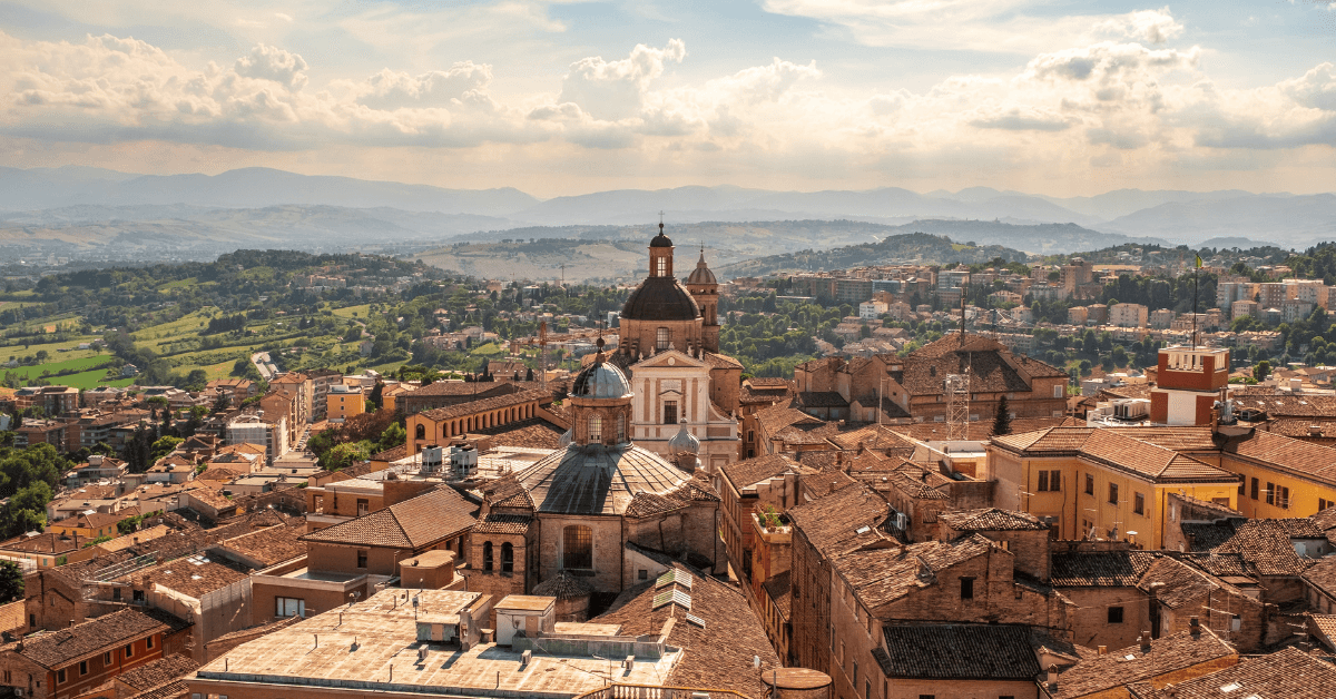 Cosa fare con il caldo a Macerata: soluzioni fresche per l'estate