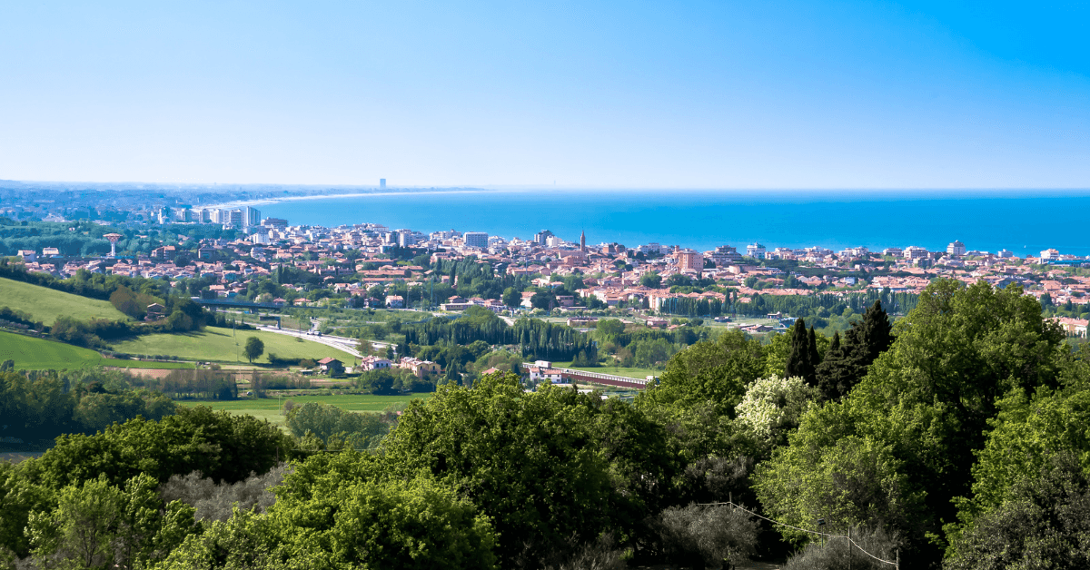 Misano Adriatico: Idee Fresche Contro il Caldo Estivo | inpiscina.it