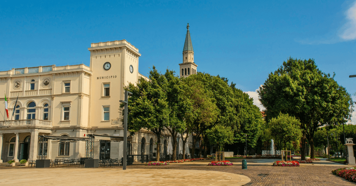 Cosa fare d'estate a Monfalcone 2026: la tua guida | inpiscina.it
