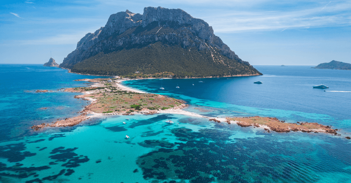 Cosa fare con il caldo a Olbia: idee fresche per l'estate 2026