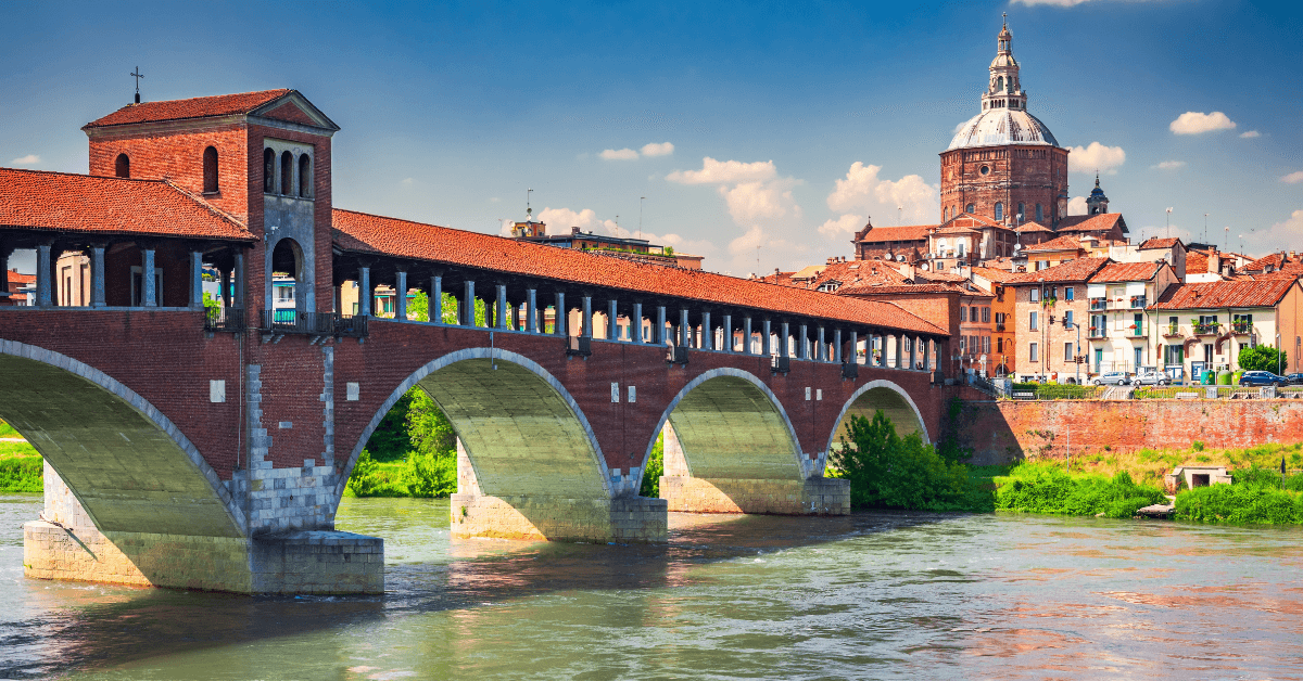 Cosa fare con il caldo a Pavia: rinfrescati con inpiscina.it