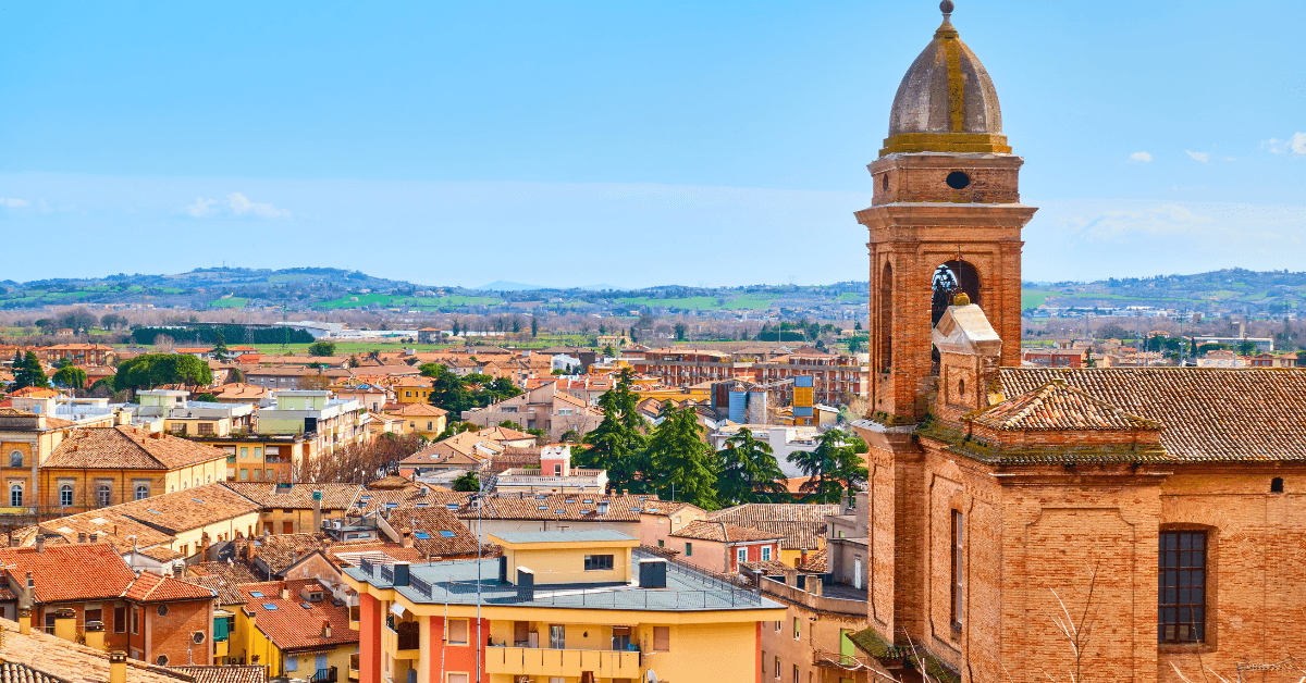 Cosa fare a Santarcangelo di Romagna con il caldo? Idee fresche!