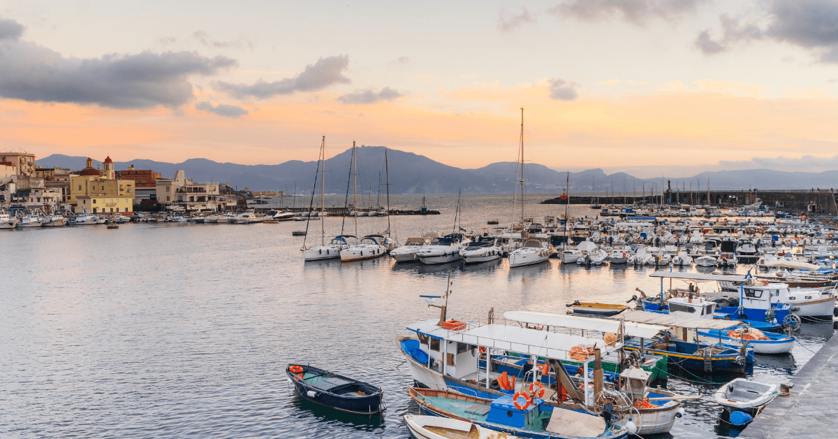 Cosa fare con il caldo a Torre del Greco: idee fresche per l'estate