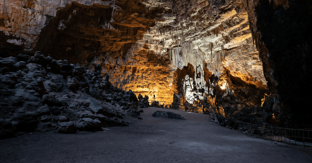Cosa fare con il caldo a Castellana Grotte? Idee fresche per l'estate