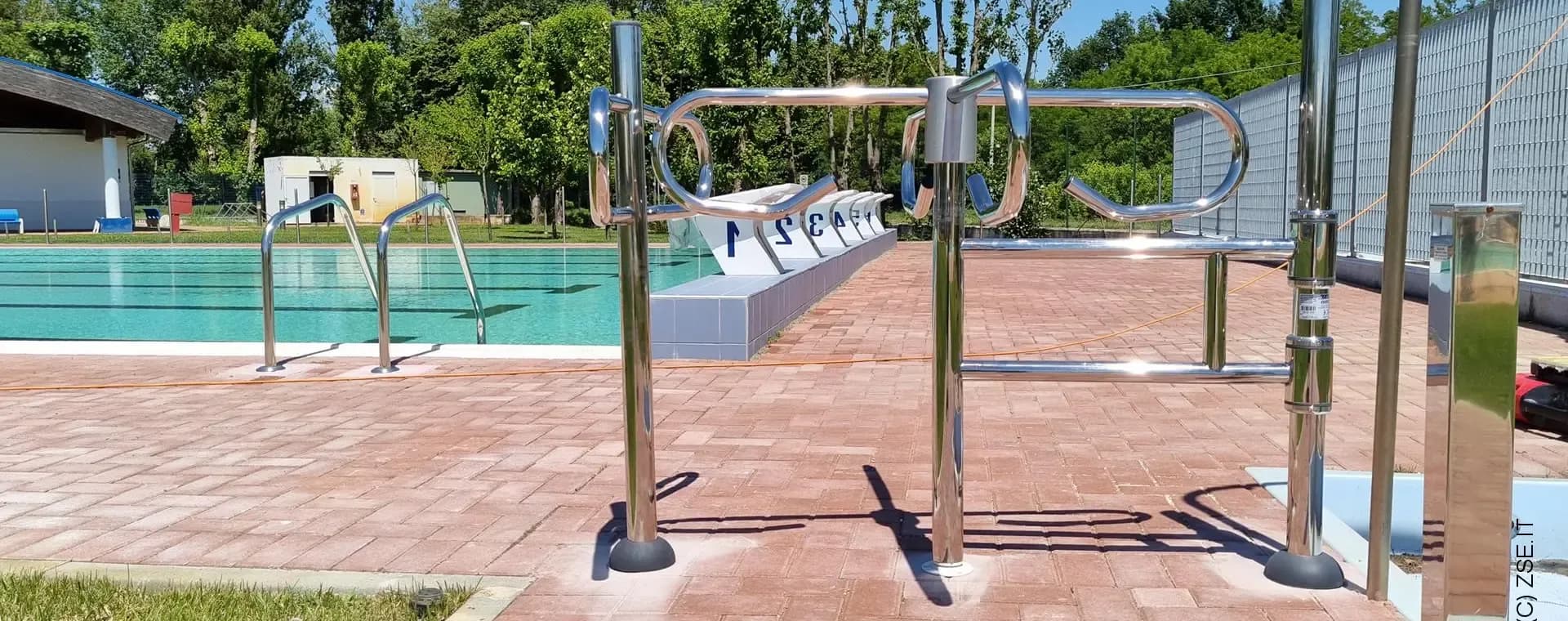 gestione qr code accessi piscina con tornelli